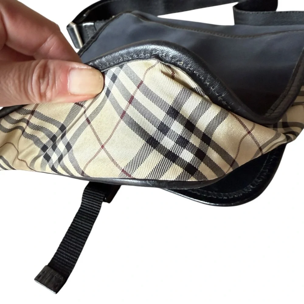 Burberry Nova Check Black Label Messenger Bag in Black Nylon with Leather Trim
